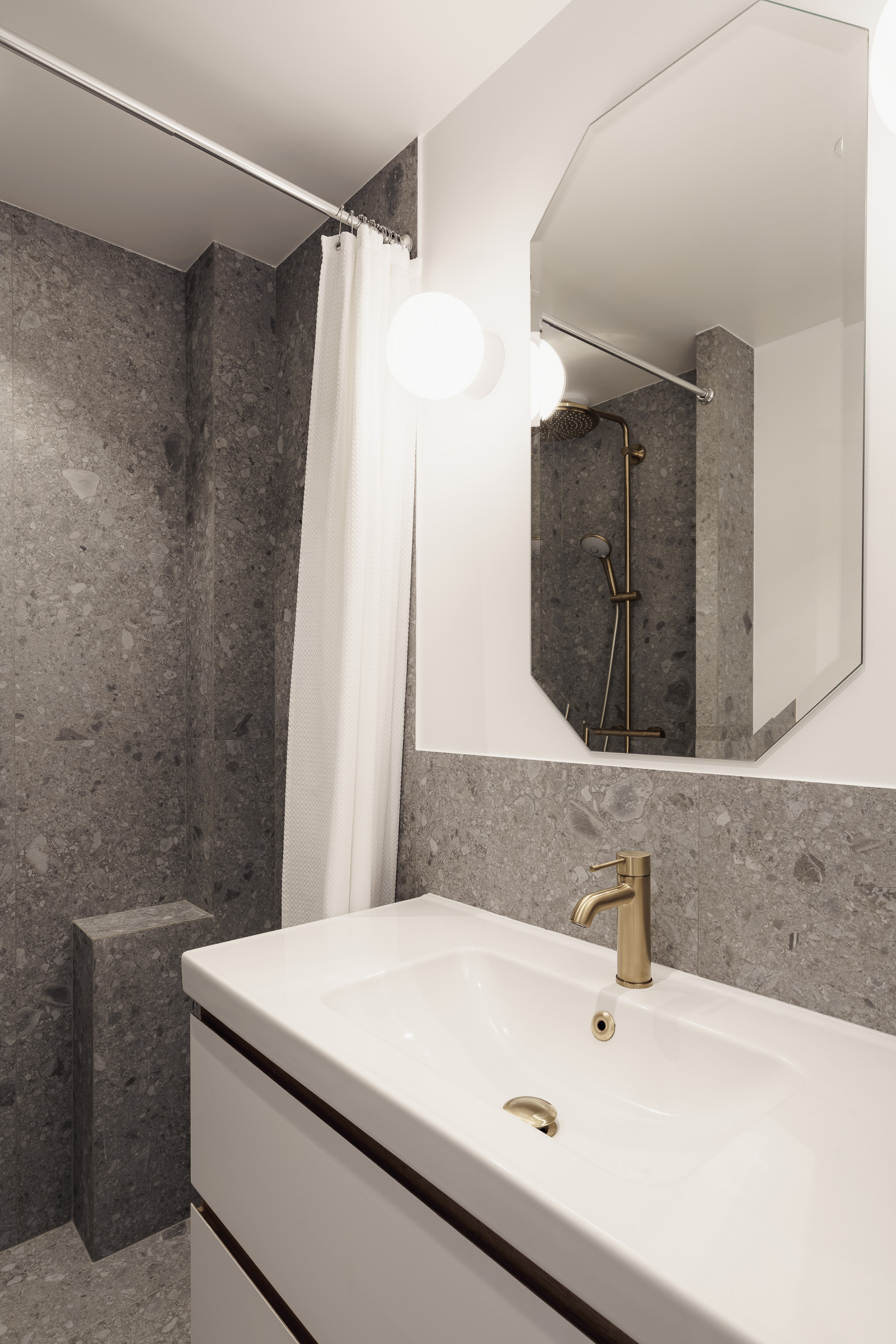 Réorganisation complète d'un duplex de 120 m² à Paris RMArch-0021