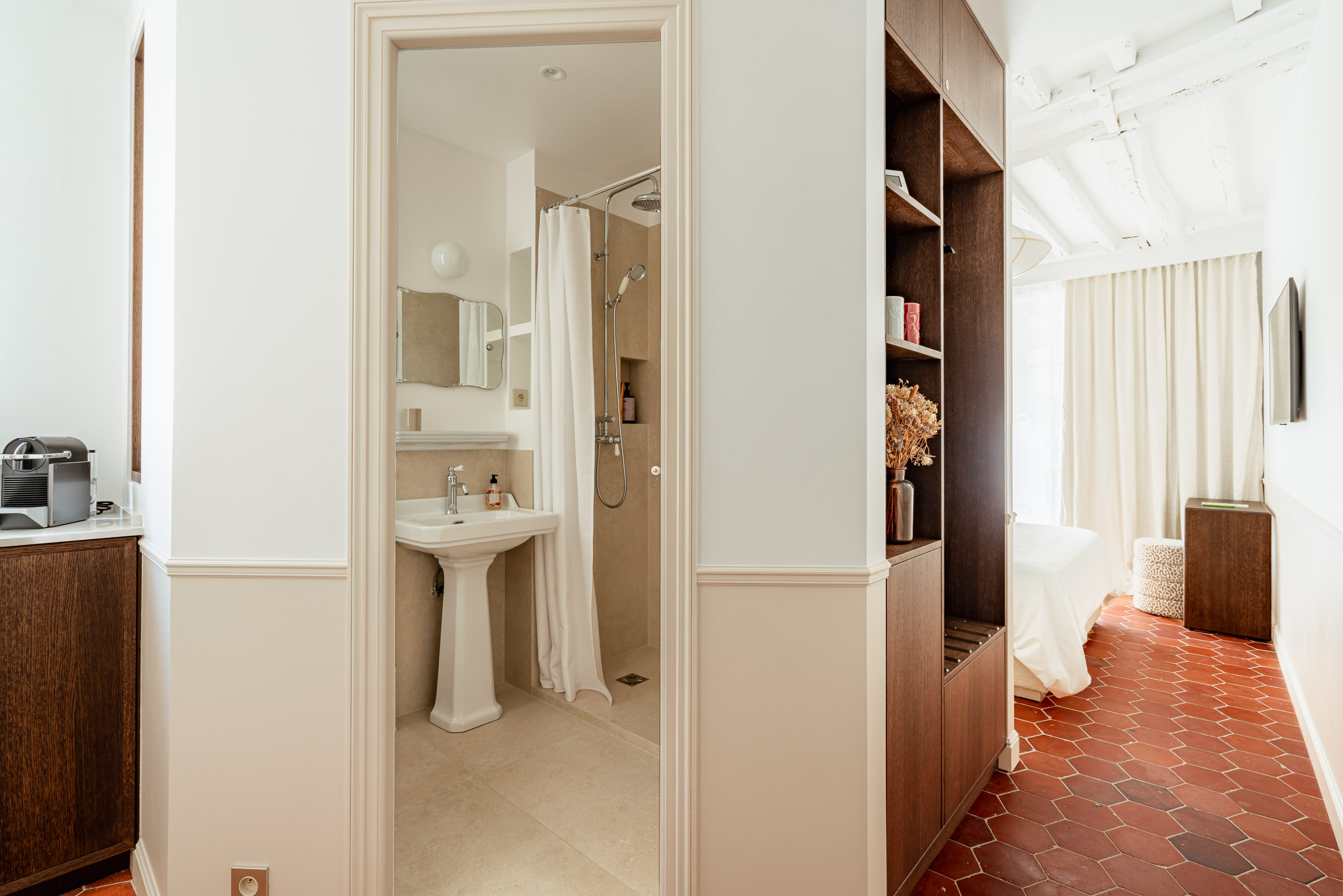 Aménagement d'un studio de 17 m² aux allures de boutique-hôtel RAM_Studio_0028